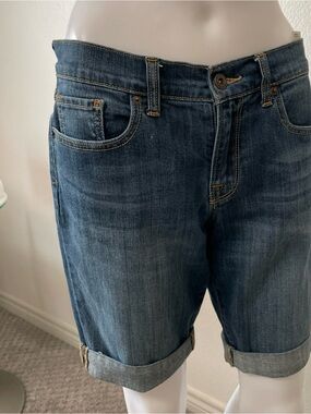 Lucky Brand The Bermuda Cuffed Denim Shorts Size 28